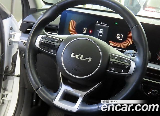 Kia K5 2024 — photo 9