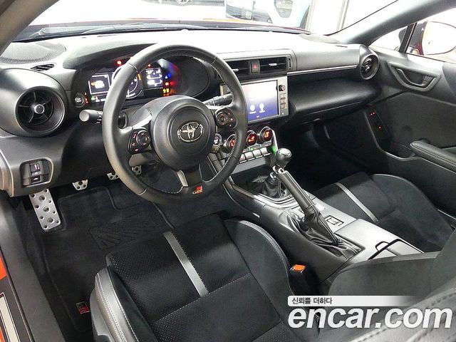 Toyota 86 2025 — photo 11