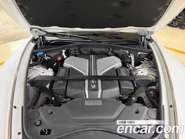 Rolls-Royce Phantom 2022 — photo 6