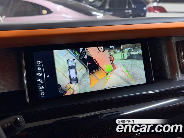 Rolls-Royce Phantom 2022 — photo 12