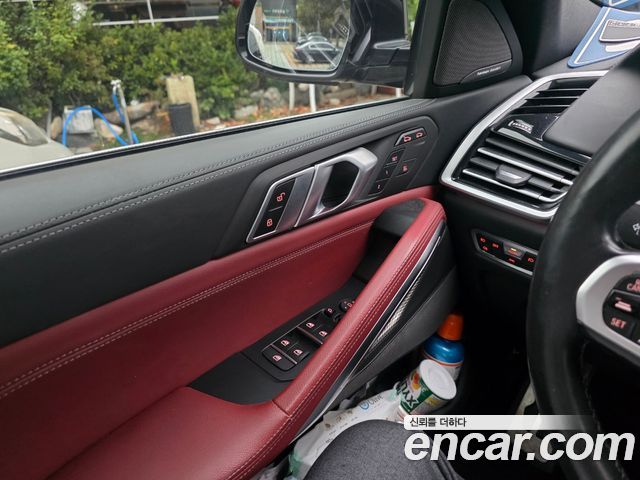 BMW X6 2021 — photo 15