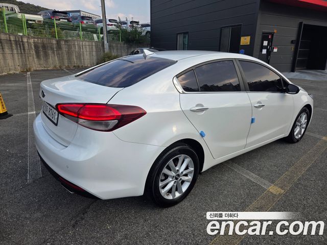 Kia K3 2017 — photo 5