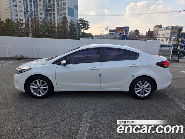 Kia K3 2017 — photo 8
