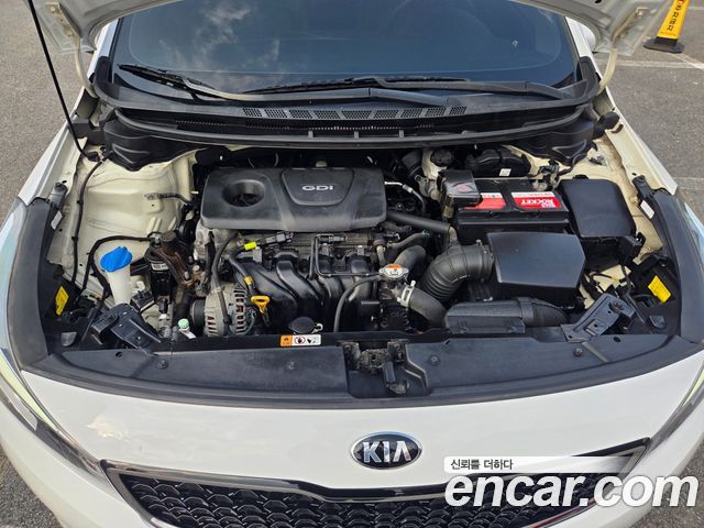 Kia K3 2017 — photo 20