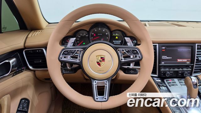 Porsche Panamera 2011 — photo 14