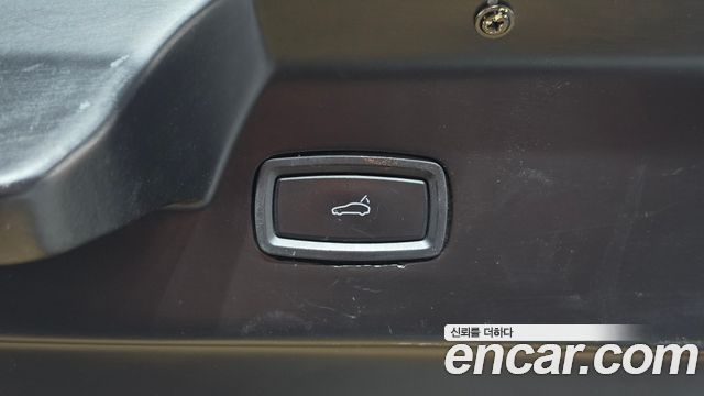 Porsche Panamera 2011 — photo 18