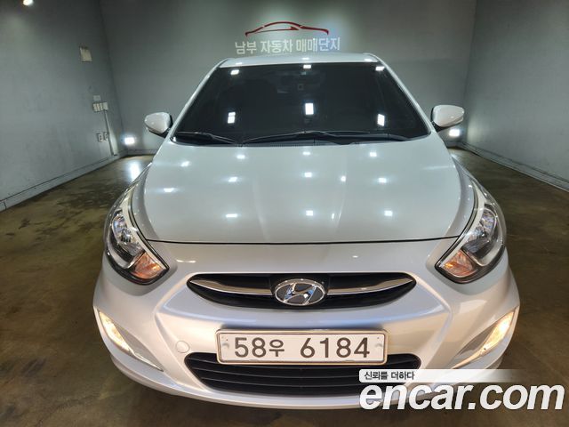 Hyundai Accent 2016 — photo 1