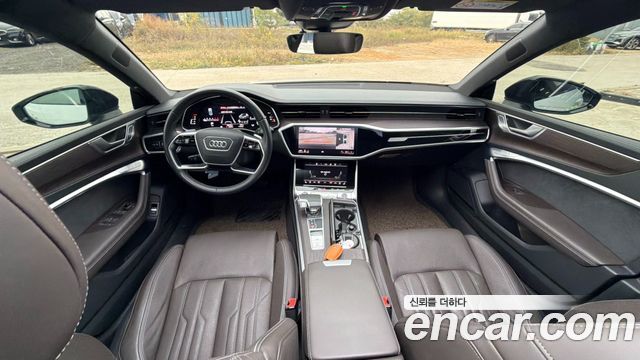 Audi A7 2023 — photo 7
