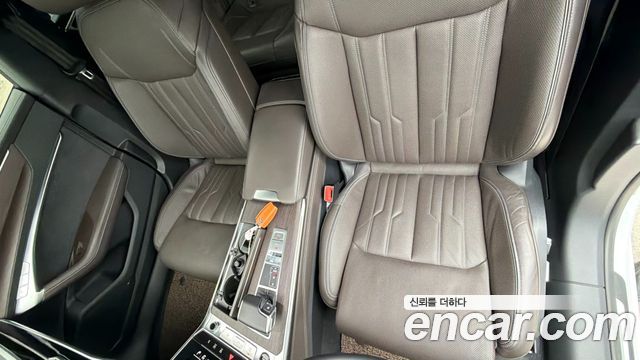 Audi A7 2023 — photo 19