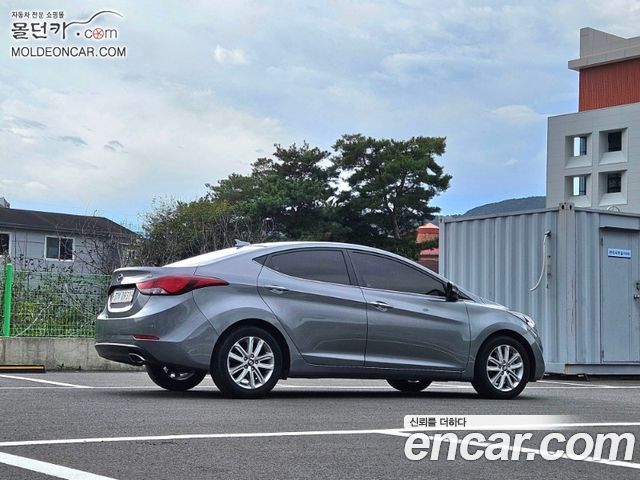 Hyundai AVANTE 2016 — photo 2