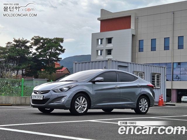 Hyundai AVANTE 2016 — photo 3