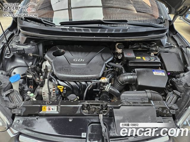 Hyundai AVANTE 2016 — photo 6