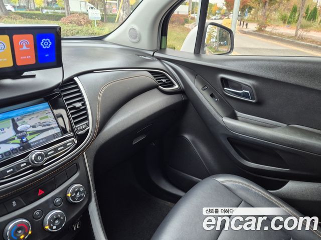 Chevrolet Korea Trax 2017 — photo 16