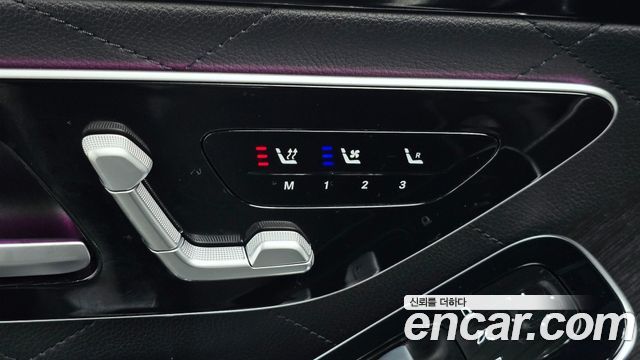 Mercedes-Benz S-Class 2022 — photo 29
