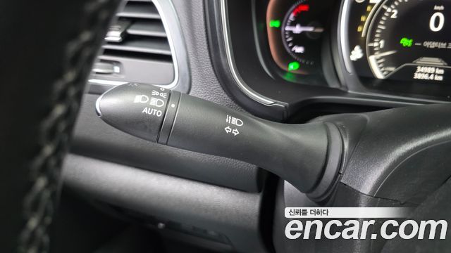 Renault Korea QM6 2022 — photo 31