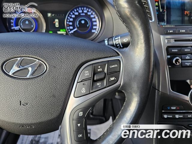 Hyundai Grandeur 2016 — photo 11