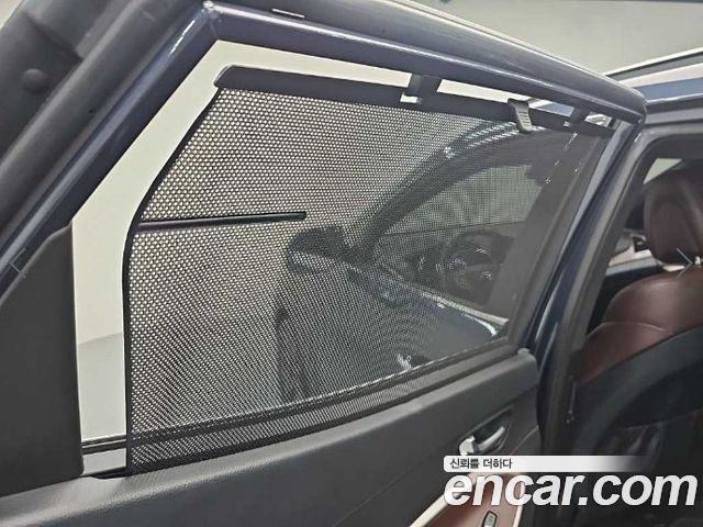 Hyundai Santafe 2018 — photo 13