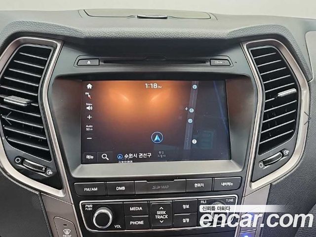 Hyundai Santafe 2018 — photo 15