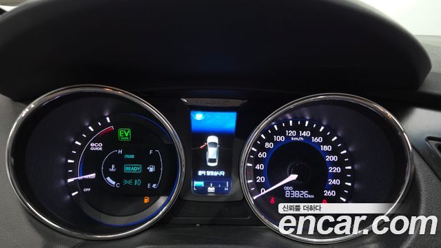 Hyundai Sonata 2014 — photo 11