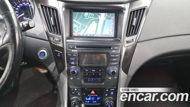 Hyundai Sonata 2014 — photo 19