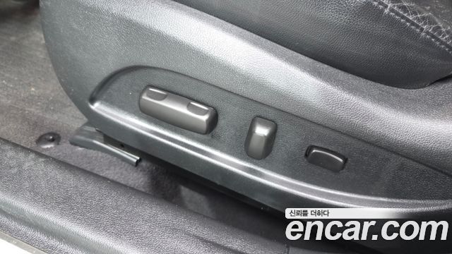 Hyundai Sonata 2014 — photo 31