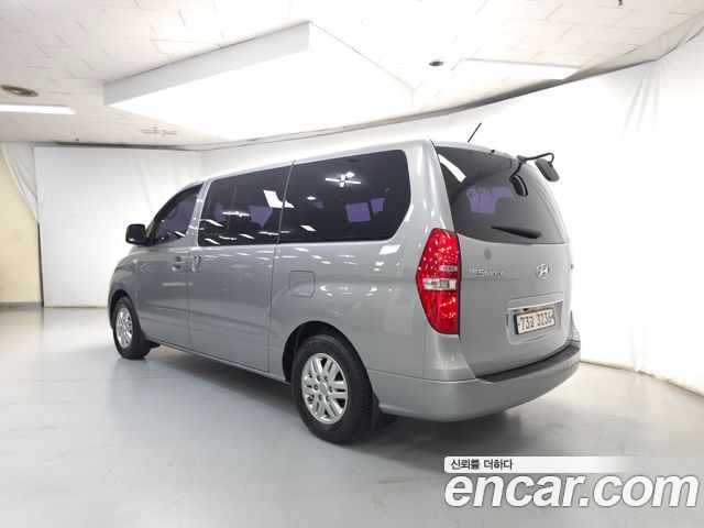Hyundai Starex 2017 — photo 4