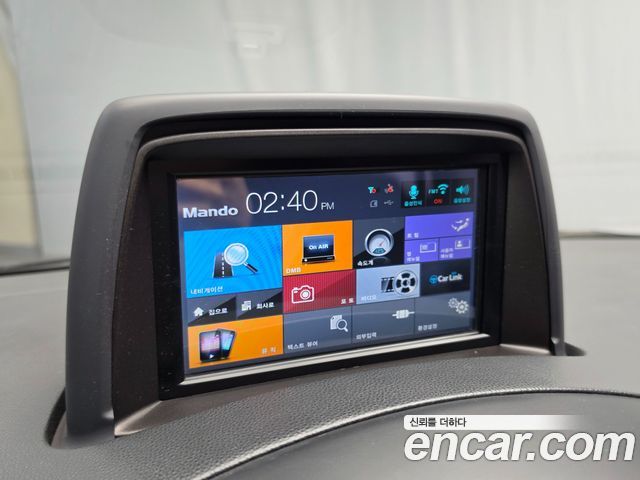 Hyundai Starex 2017 — photo 12