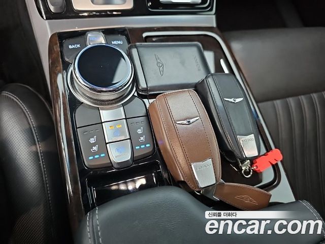 Genesis EQ900 2018 — photo 15