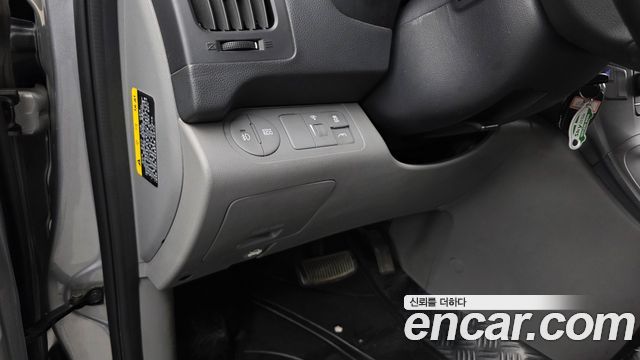 Hyundai Starex 2018 — photo 18