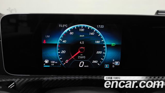 Mercedes-Benz A-Class 2020 — photo 11