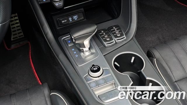 Genesis G70 2019 — photo 12