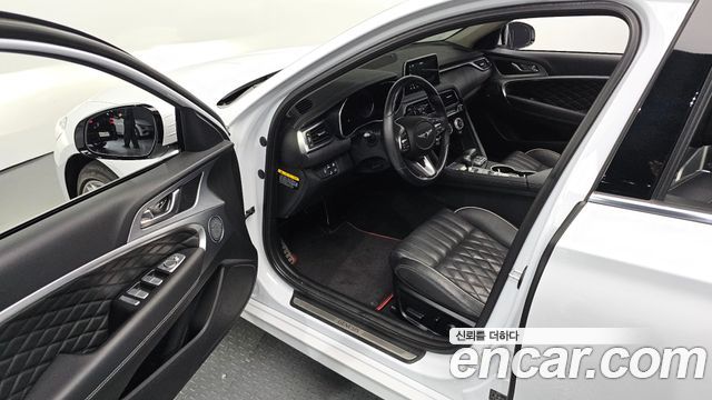 Genesis G70 2019 — photo 13