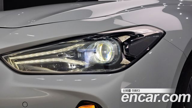 Genesis G70 2019 — photo 8