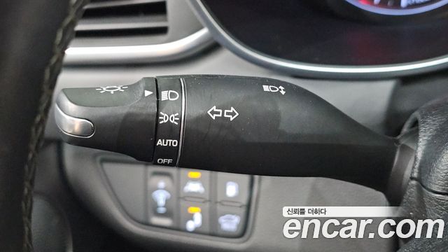 Genesis G70 2019 — photo 31