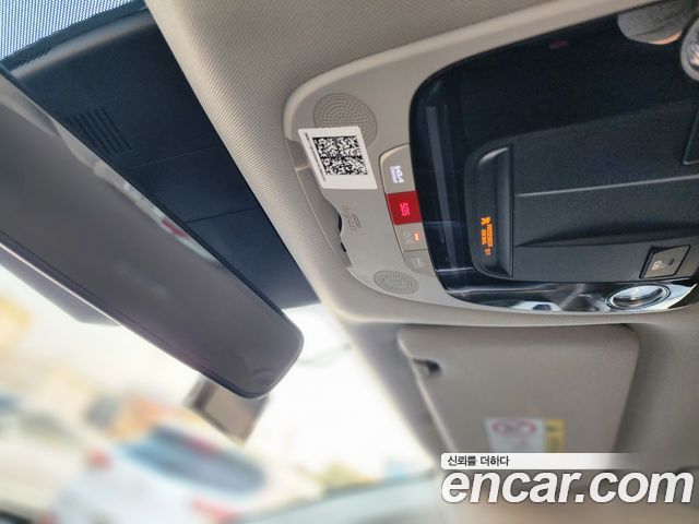 Kia K5 2023 — photo 13