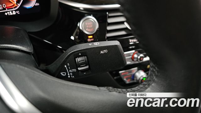 BMW 5-Series 2023 — photo 27