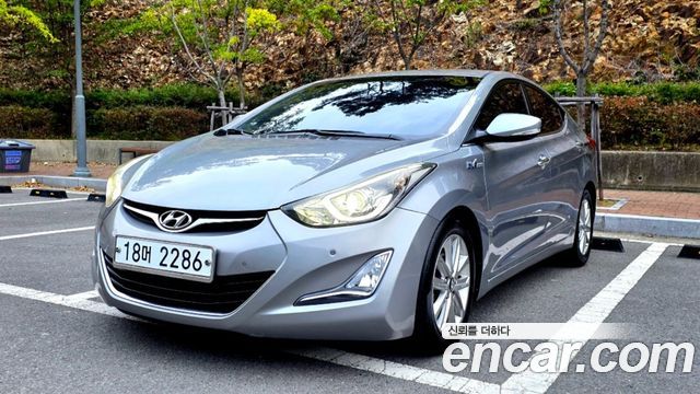 Hyundai AVANTE 2015 — photo 1