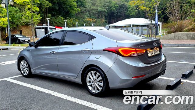 Hyundai AVANTE 2015 — photo 5