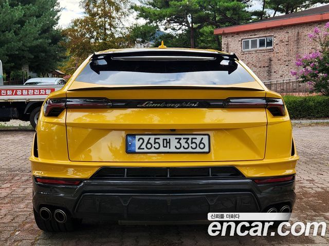 Lamborghini Urus 2024 — photo 5