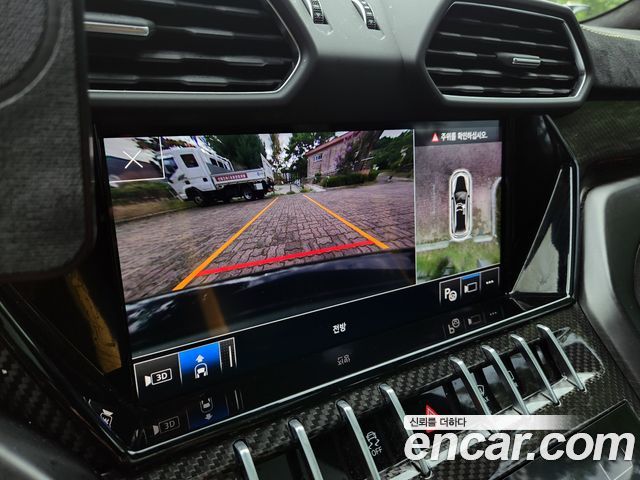 Lamborghini Urus 2024 — photo 14