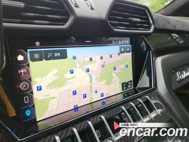 Lamborghini Urus 2024 — photo 15
