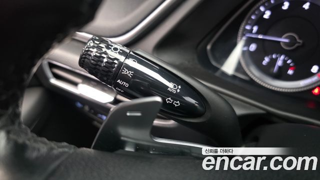 Hyundai Sonata 2022 — photo 27