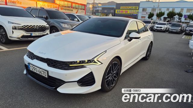 Kia K5 2023 — photo 1
