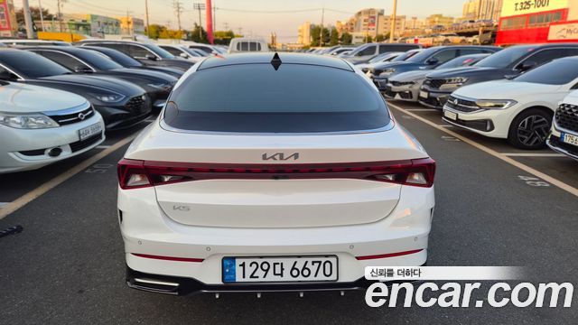 Kia K5 2023 — photo 2
