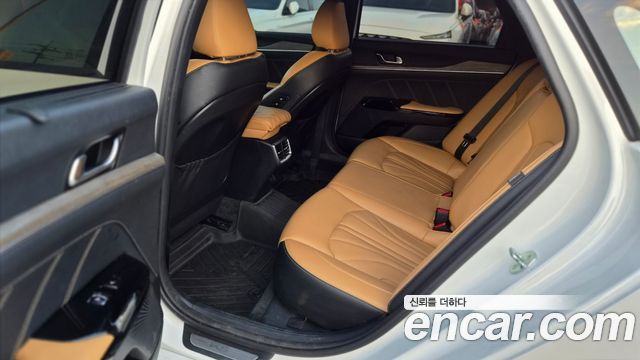 Kia K5 2023 — photo 4