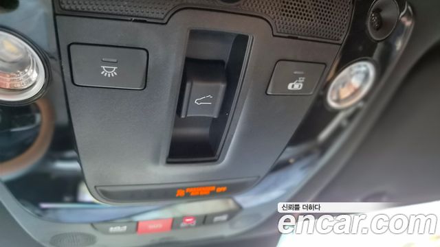 Kia K5 2023 — photo 12