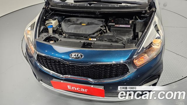 Kia Carens 2017 — photo 6