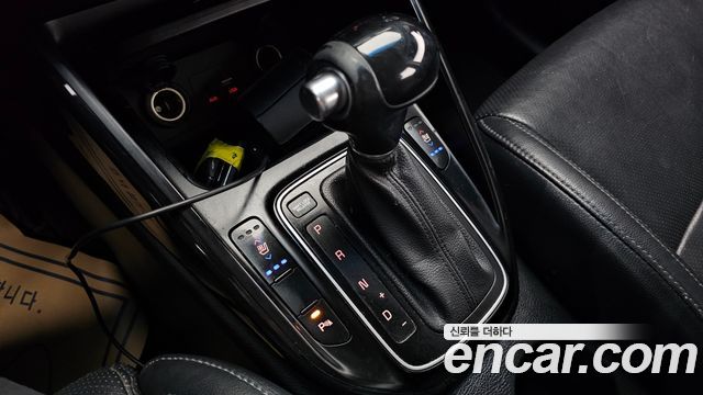 Kia Carens 2017 — photo 12