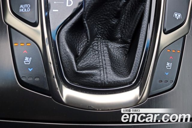 Hyundai Grandeur 2014 — photo 18