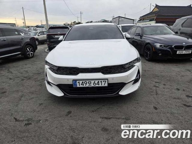 Kia K5 2023 — photo 1
